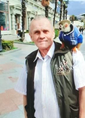 Vladimir, 69, Russia, Yalta