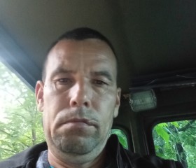 Oleg, 44, Yekaterinburg