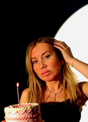 Виктория из Твери 42 года