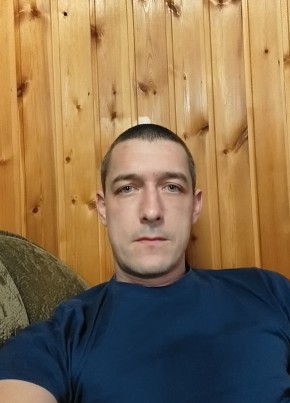 Александр из Омска 36 лет
