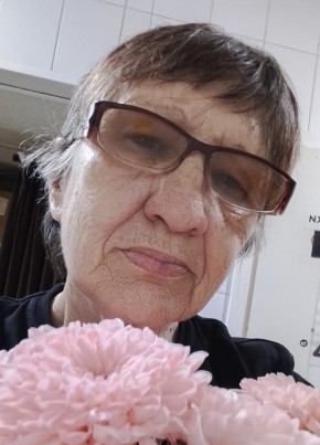 Нина из Санкт-Петербурга 68 лет