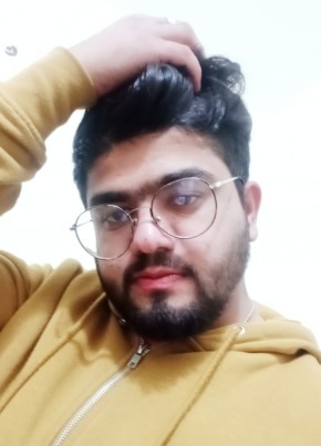 Khan, 18, Spain, Logrono