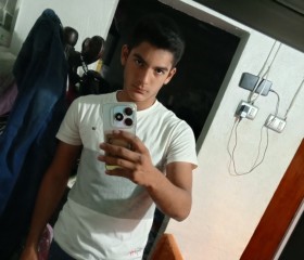 Alfredo Noguera, 21, Villa Bruzual