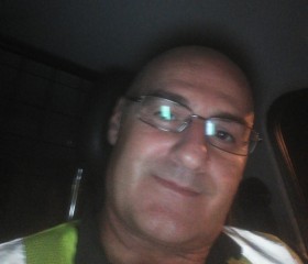 Leonardo , 60, Olbia