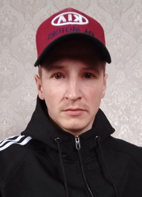 Максим, 24, Россия, Москва