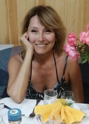 Анна, 60, Россия, Москва