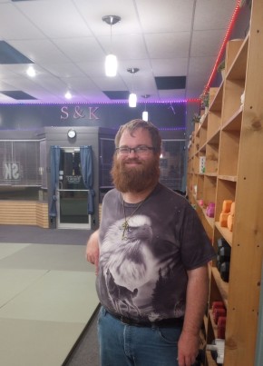 Andrew из Evansville 35 лет