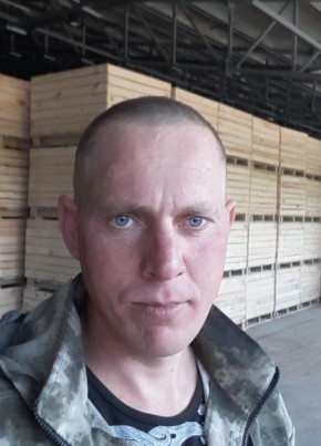 Юрий, 33, Россия, Острогожск