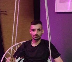 Mustifa, 30, Ankara