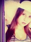 Ксюша, 22 года