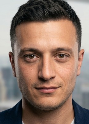 Umut из Uşak 24 года