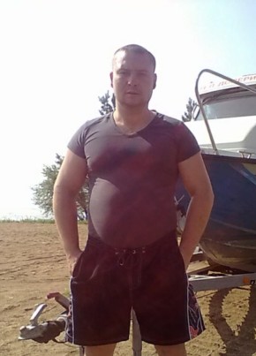 Александр, 43, Россия, Лесозаводск