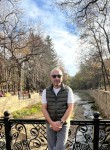 Albert, 38, Moscow