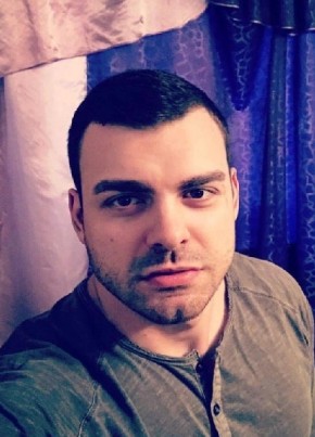 Артем из Волгограда 35 лет