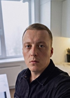 Андрей из Орёла 37 лет