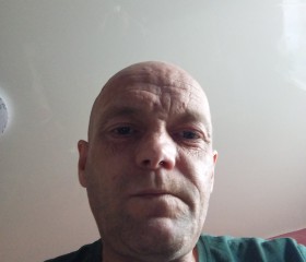 Zhenya Nikiforov, 43, Shelekhov