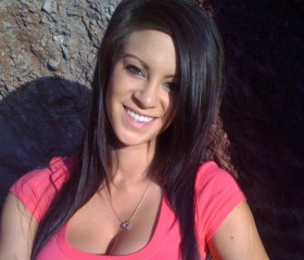 Nayeli, 31, City Center