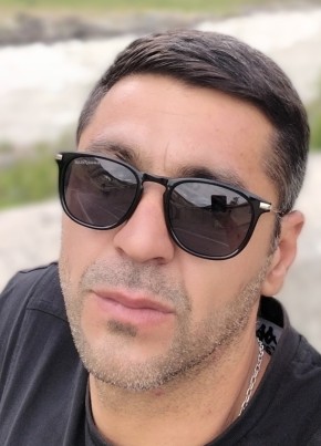 Тима из Нальчика 37 лет