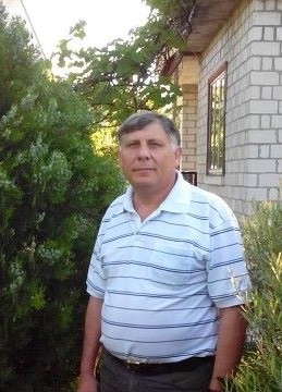 Сашко, 70, Україна, Українка