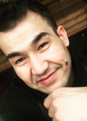 Bekzod Nomozov из Qarshi 37 лет