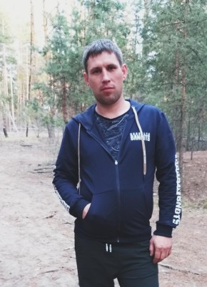Денис из Балашова 36 лет
