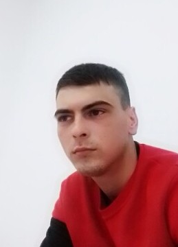 Сергей из Нижнекамска 23 года