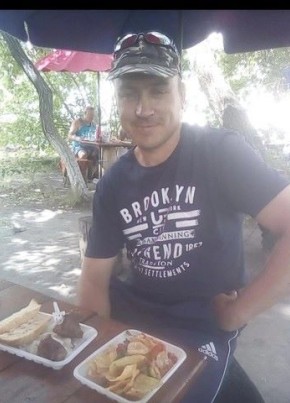 александр, 41, Россия, Славгород