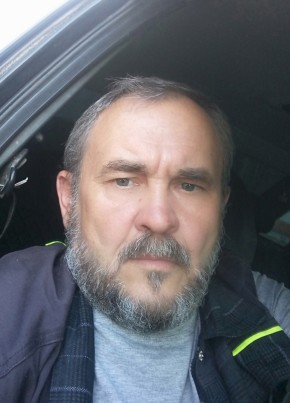 Юрий из Петровска 59 лет