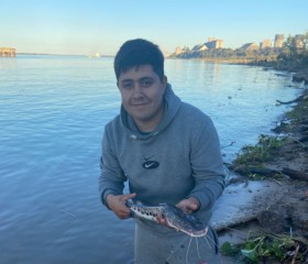 Emir, 18, Rosario