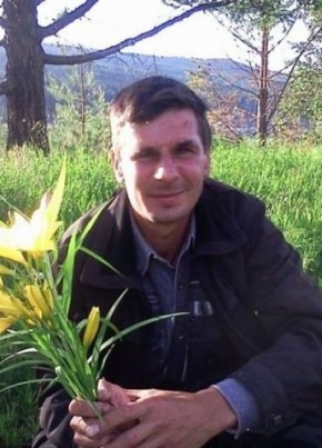 Александр, 44, Россия, Усть-Кут