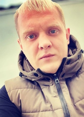 Максим из Токмака 31 год