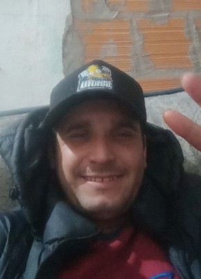 Jonas brother из Itajaí 33 года