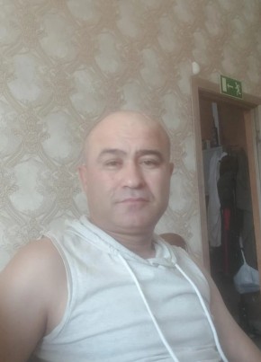 Али из Альметьевска 44 года