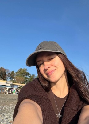 Karolina, 35, Russia, Omsk