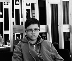 Denis, 19, Bishkek