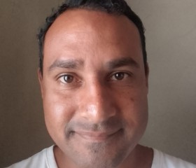 robison, 36, Sao Paulo