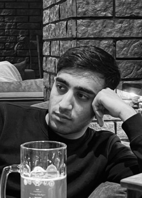 Elshan из Lökbatan 22 года