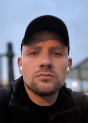 Sasha из Санкт-Петербурга 42 года