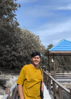 Rizky, 25, Indonesia, Nabire