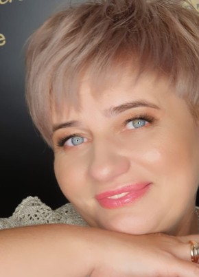 Elena, 50, Russia, Moscow