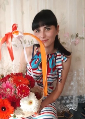 Екатерина, 28, Россия, Саракташ