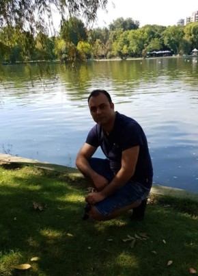 Claudiu, 39, United Kingdom, London