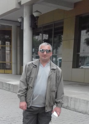 Анатолий, 49, Россия, Холмск