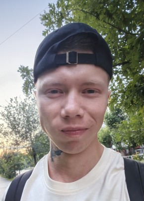 Алексей из Губкинския 27 лет