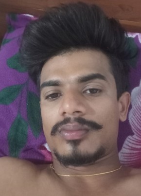 Madusanka из දඹුල්ල 28 лет