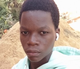 Prince, 29, Porto-Novo