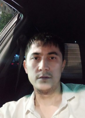 Diyor Kabilov, 32, Uzbekistan, Tashkent