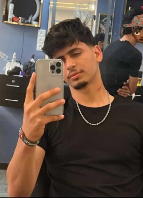 Yassin из القنيطرة 21 год