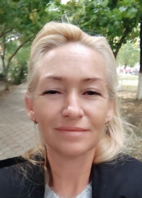 Яна, 48, Россия, Темрюк