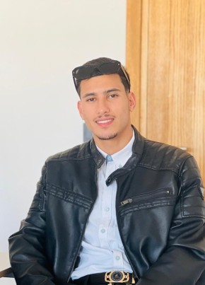 Hamza Oudehbi из الرباط 24 года